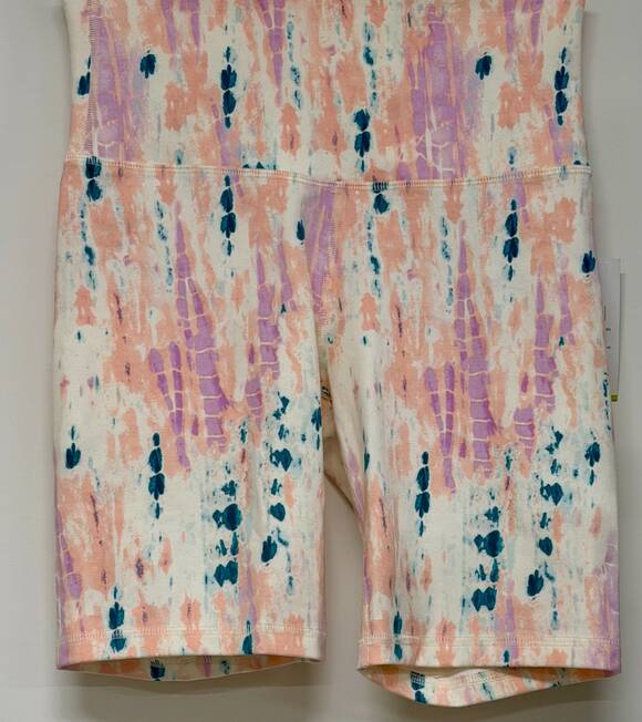 Old Navy Pants - Old Navy Go Dry- Dry Fit High Waist Biker Shorts Size M